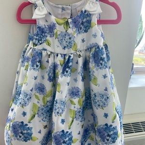 Beautiful floral dress 12-18 months